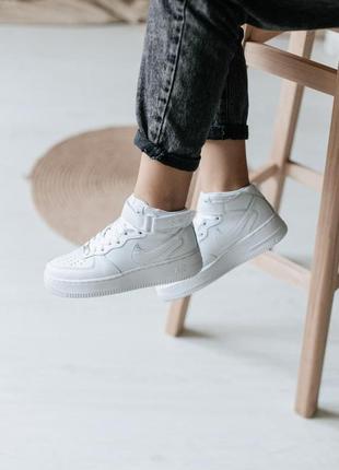 Осенние женские кожаные белые кроссовки nike air force 1 mid🆕высокеи найк аир форс9 фото