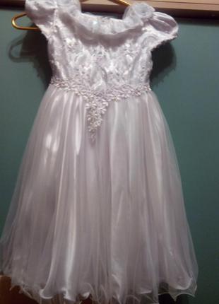 Платье нарядное бальное для утренников, карнавалов, праздников на 3-6 лет