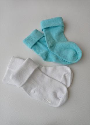 Next. белые носочки с отворотом на 3-6 месяцев.3 фото