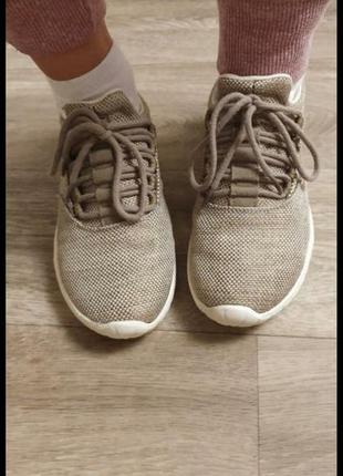 Круті кросівки жіночі vty. як адики yeezy boost. якістю не гірше.5 фото