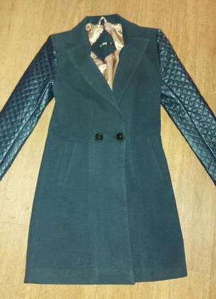 Пальто осінь весна з рукавами з шкірозамінника хс-з
