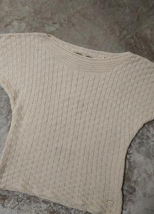 Жилет шерсть.