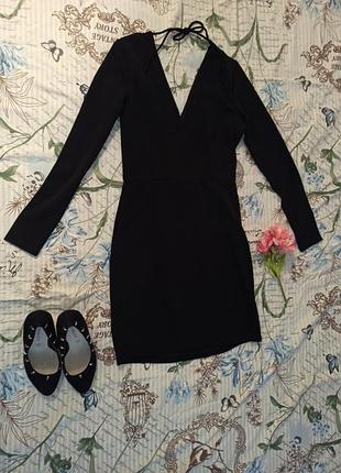 Легкое платье с вырезом 2