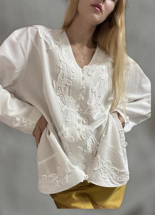 Вінтажна блуза з віскозою біла блуза з мереживом