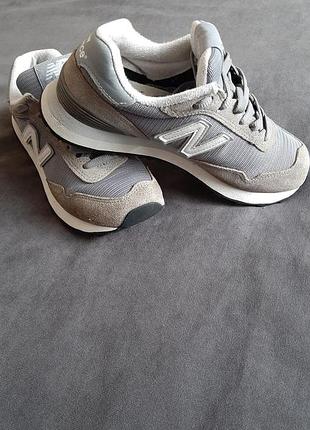 Кросівки new balance