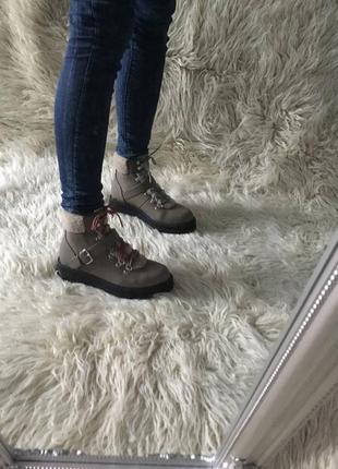 Жіночі утеплені сірі бежеві черевики на шнурівці з хутром,36-403 фото