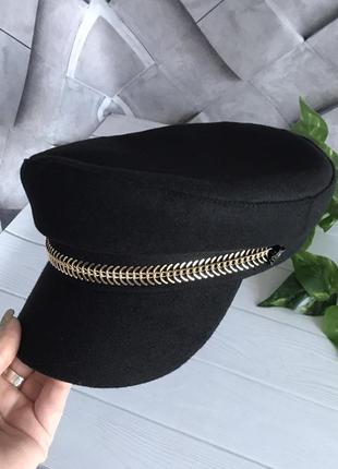 Картуз жіночий кепі кашкет з ланцюгом чорний4 фото