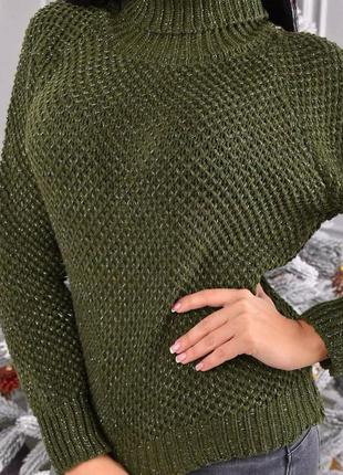 Женский свитер с люрексовой нитью3 фото
