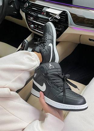 Кросівки jordan 1 high black кроссовки 4