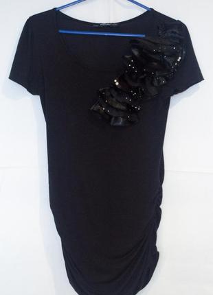 Нарядная футболка