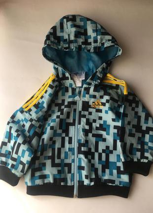 Ветровка детская.