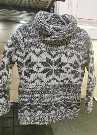 Продам очень тёплый и мягкий свитр next