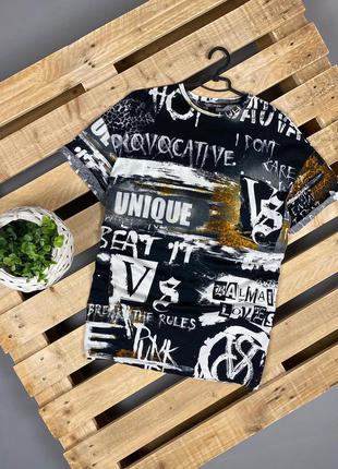 Футболка из свежих коллекий виктория сикред и балмейн