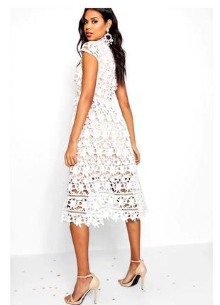Платье миди белое с подкладом из кружева от бренда boohoo2 фото