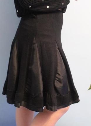 Теплая трикотажная юбка с клиньями1 фото