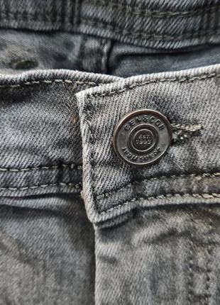 Мужские джинсы (увеличенные размеры)6 фото