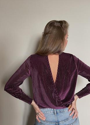 Блуза бархатная с открытой спиной (боди)