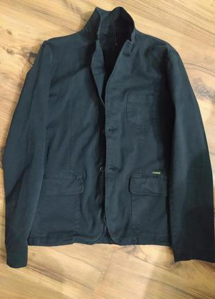 Стильний чоловічий піджак guess