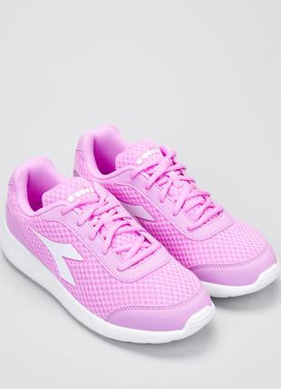Кроссовки  diadora  для девочки 37 размер
