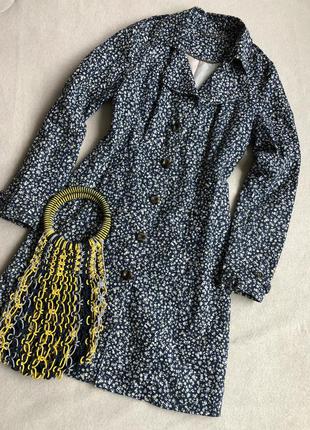 Котонові легкий темно-синій в біло-жовтий квіточку плащ