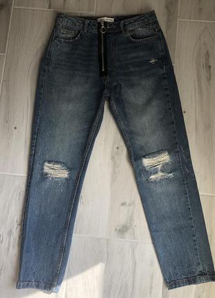 Джинси stradivarius mom