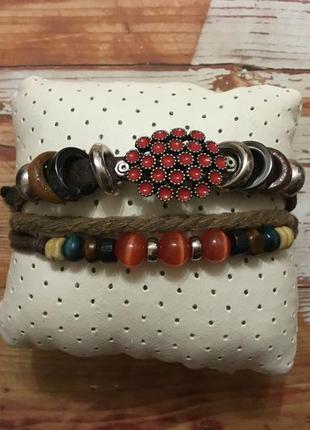 Браслет цвет красный коричневый кожа дерево камень