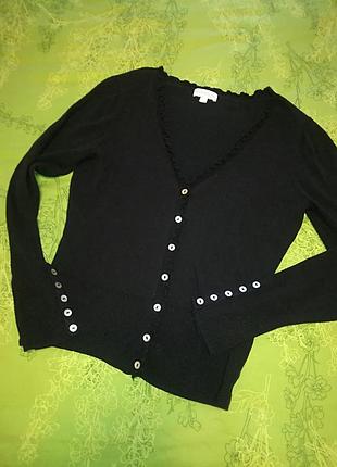 Чёрная кофточка