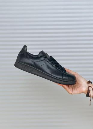 Женские кроссовки adidas stan smith черные скидки sale  ⁇  smb женские кроссовки черные ски10 фото