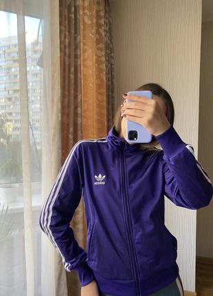 Спортивная кофта от adidas