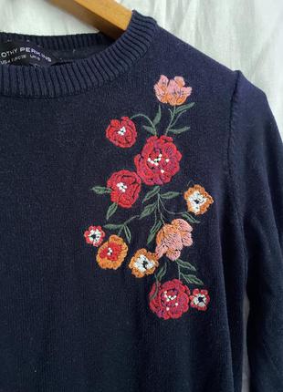 Кофта светр нашивками з квітами5 фото