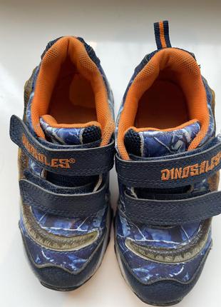 Продам наши кроссовки на 18 см , dinosoles3 фото