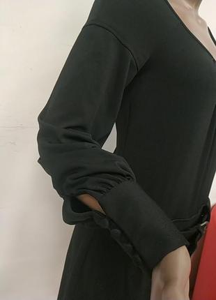 Стильне чорне плаття 4