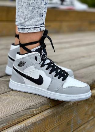 Nike air jordan 1 retro mid white grey fur ❄️женские зимние серые утепленные кроссовки с мехом найк жіночі стильні сірі утеплені брендові кросівки10 фото