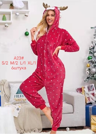 Пижама цельная кигуруми из вельсофта новогодний красный олень лось пижамка плюшевая для взрослых3 фото