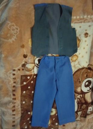 Продам нарядный костюм на мальчика 1,5-2 года