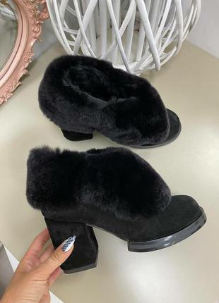 Ботильйони узлісся кролик рекс натуральні осінь зима\ ботильйони узлісся кролик