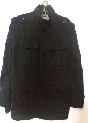 Стильное мужское шерстяное пальто