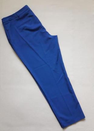 Актуальные классические стрейчевые укороченные брюки со стрелками батал dorothy perkins8 фото
