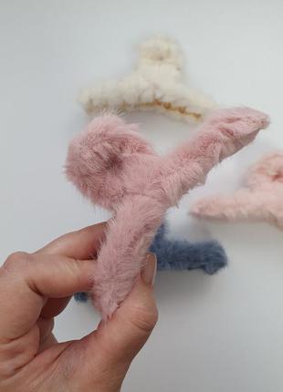 Мягкая пушистая заколка, крабик для волос