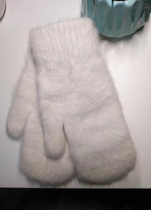 Рукавицы варежки перчатки белые ангора пушистые зима2 фото