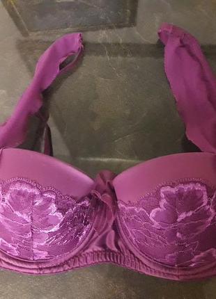 Бюстгальтер