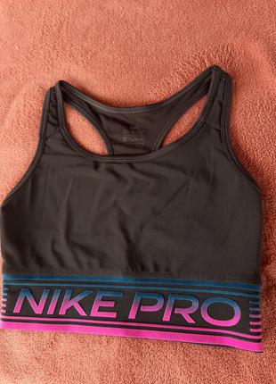 Топ спортивний nike pro