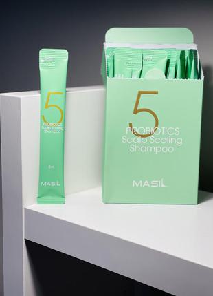 Шампунь для глибокого очищення голови masil 5 probiotics scalp scaling shampoo4 фото