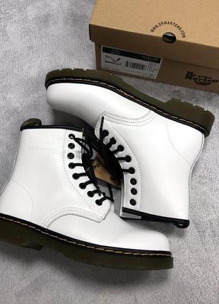 Женские зимние ботинки dr.martens 1460 white (на меху)