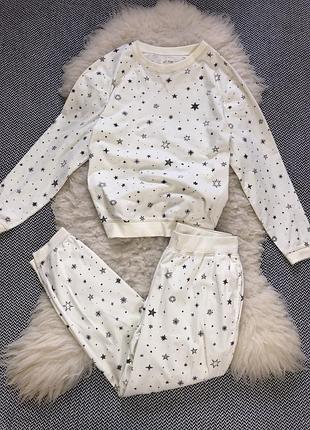 Домашний костюм пижама флис манжеты тёплый принт молочный