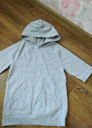 Футболка з капюшоном