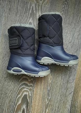 Нові зимові чобітки чіко