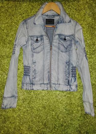 Only стильный джинсовый пиджак 34