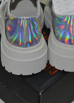 36 туфлі черевики дербі броги з голографічним ефектом на платформі на масивній підошві cropp8 фото