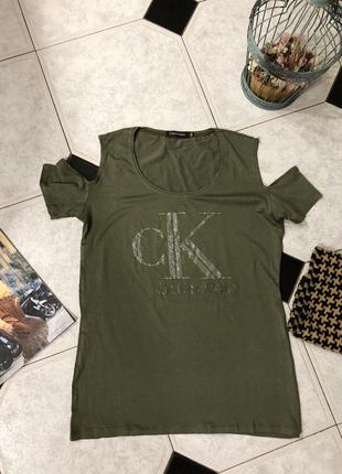Футболка хакі calvin klein 🍁